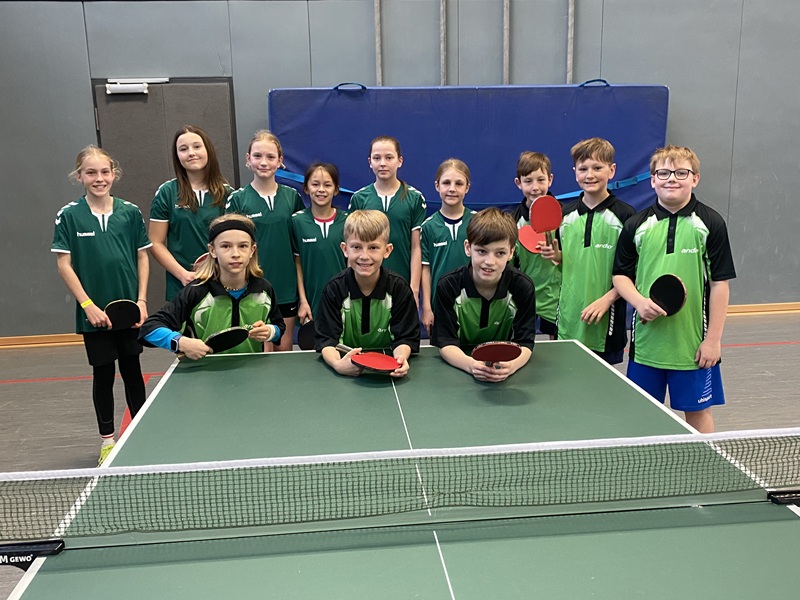 Schulentscheid und Regionsentscheid der Tischtennis-Mini-Meisterschaften 
